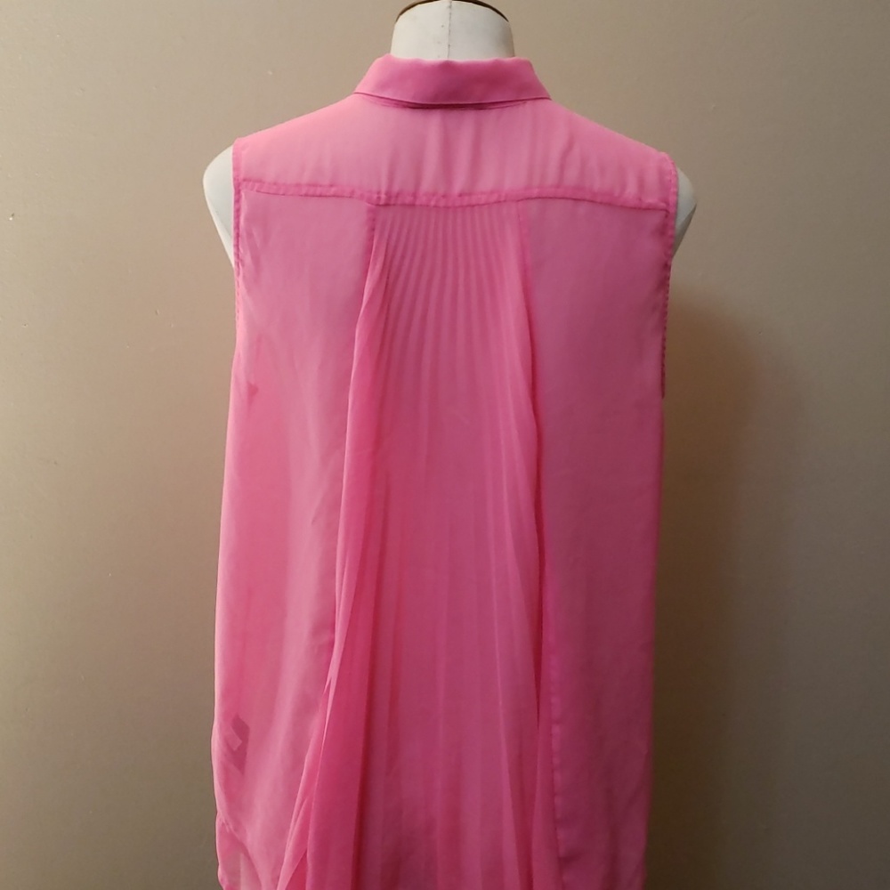 Aeo Button Down Size Medium - image 4